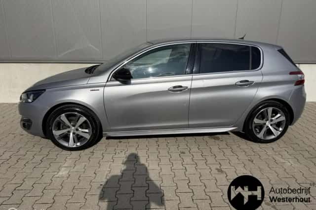 Peugeot 308 (2017) thumbnail 5
