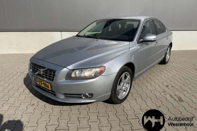 Volvo S80 (2007) thumbnail 2