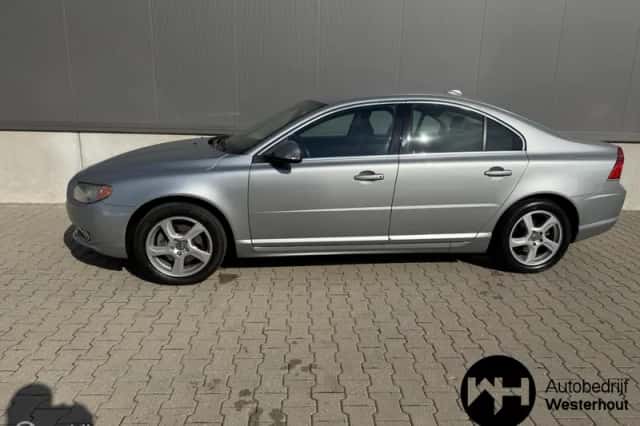 Volvo S80 (2007) thumbnail 6