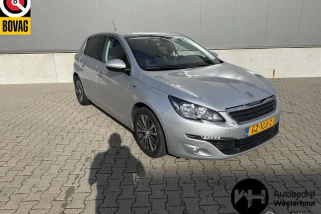 Peugeot 308 (2015) thumbnail 1