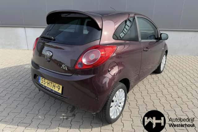 Ford Ka (2009) thumbnail 4