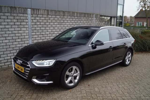 Audi A4 (2021) thumbnail 1