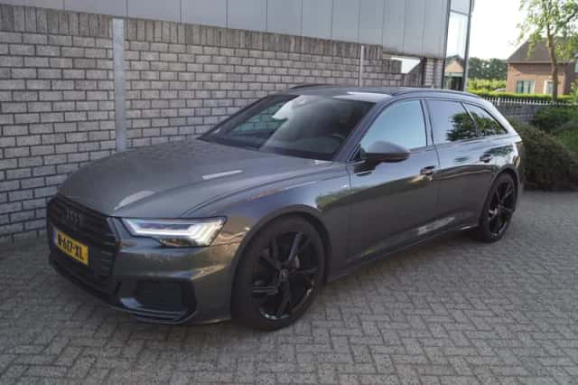 Audi A6 (2022) thumbnail 1