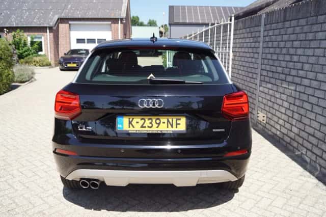 Audi Q2 (2018) thumbnail 5