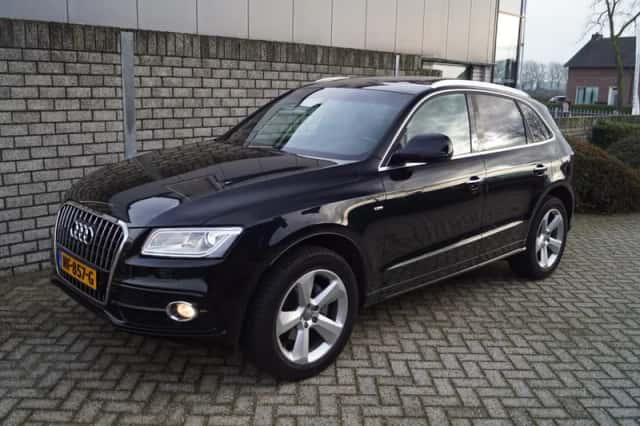 Audi Q5 (2017) thumbnail 1