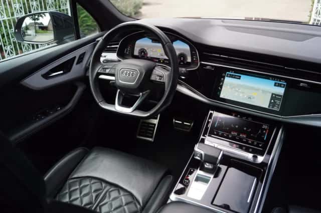 Audi Q7 (2020) thumbnail 3