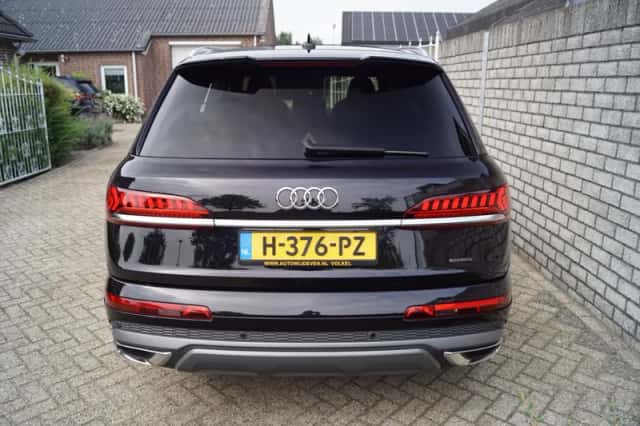 Audi Q7 (2020) thumbnail 5