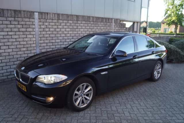 BMW 5-Serie (2012) thumbnail 1