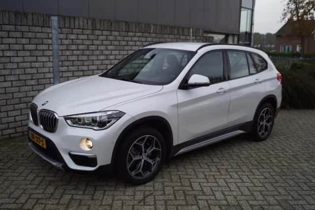 BMW X1 (2019) thumbnail 1