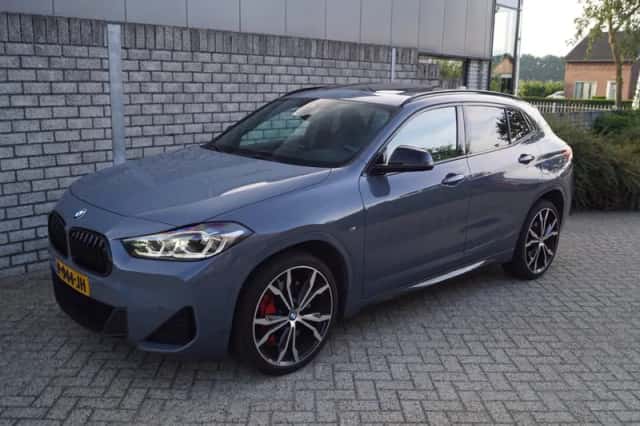 BMW X2 (2022) thumbnail 1