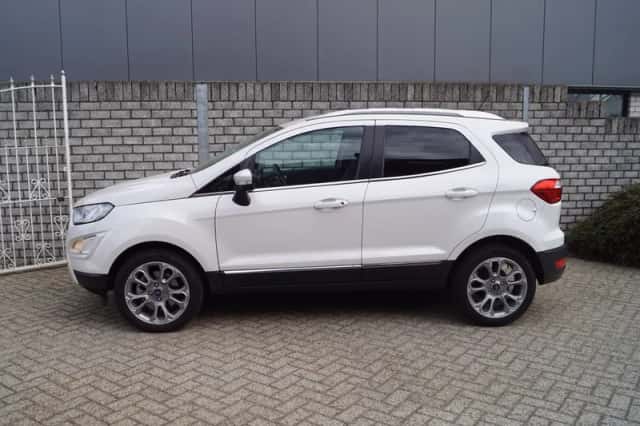 Ford EcoSport (2018) thumbnail 2
