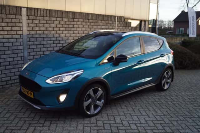 Ford Fiesta (2018) thumbnail 1