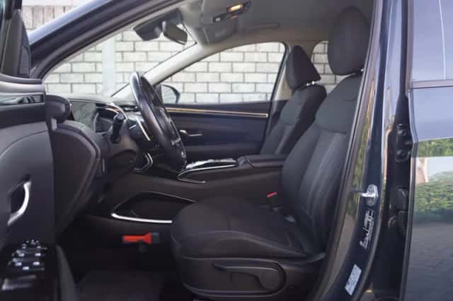 Hyundai Tucson (2021) thumbnail 4