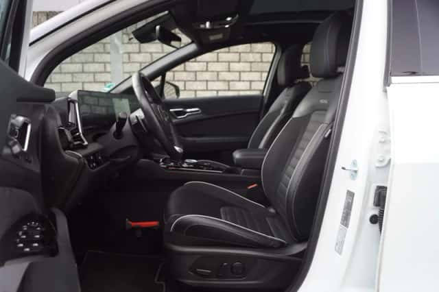Kia Sportage (2024) thumbnail 4