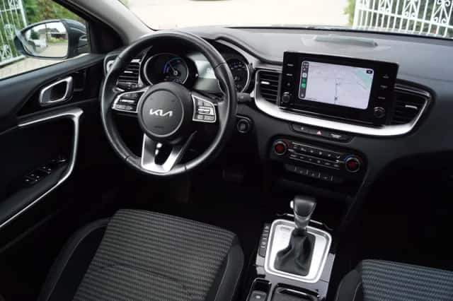 Kia XCeed (2022) thumbnail 3