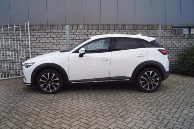 Mazda CX-3 (2019) thumbnail 2