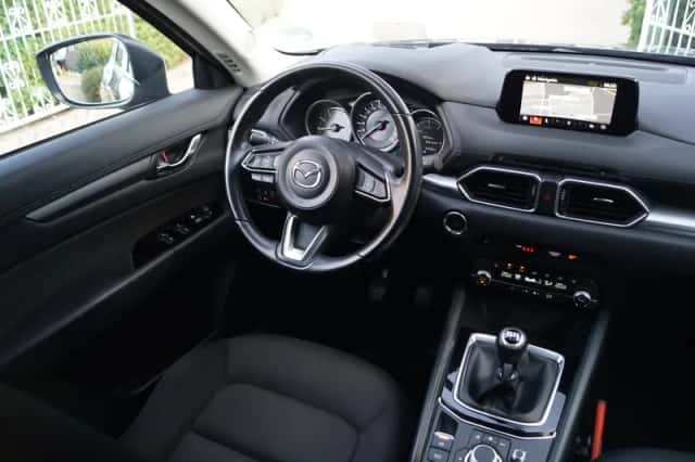Mazda CX-5 (2019) thumbnail 3