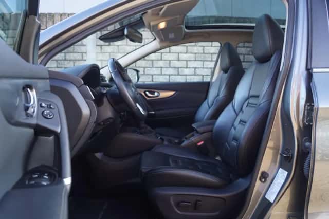 Nissan Qashqai (2021) thumbnail 4