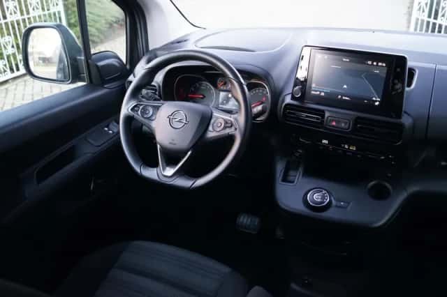 Opel Combo (2020) thumbnail 3