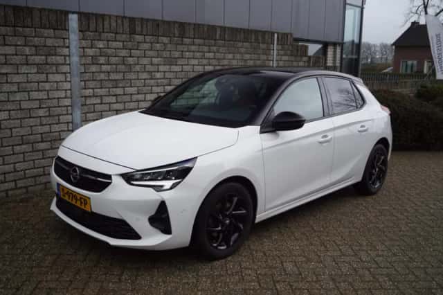 Opel Corsa (2023) thumbnail 1
