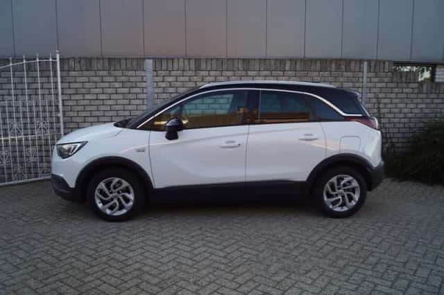 Opel Crossland X (2019) thumbnail 2