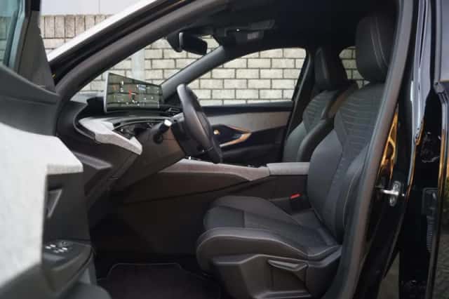 Peugeot 5008 (2025) thumbnail 4