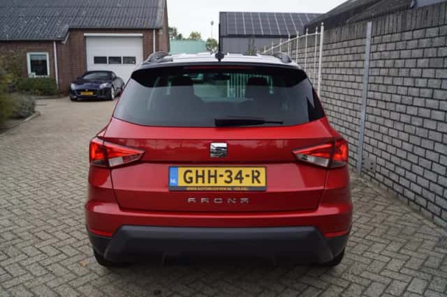 SEAT Arona (2021) thumbnail 5