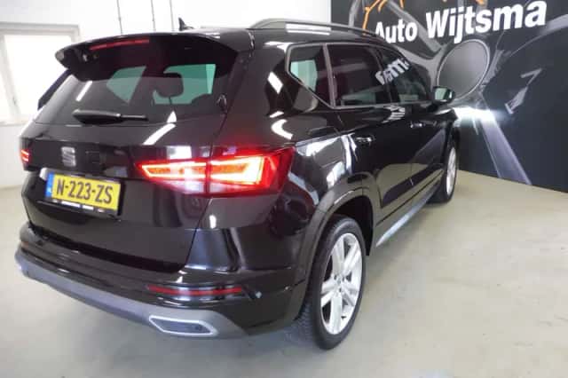 SEAT Ateca (2022) thumbnail 2