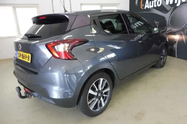 Nissan Micra (2018) thumbnail 2