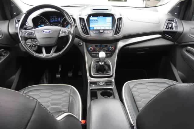Ford Kuga (2018) thumbnail 5