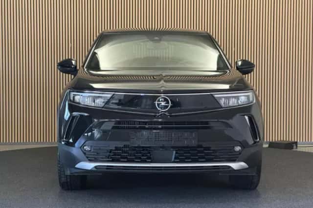 Opel Mokka (2023) thumbnail 2
