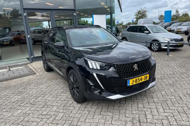 Peugeot 2008 (2020) thumbnail 4