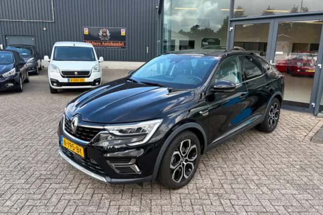 Renault Arkana (2021) thumbnail 2