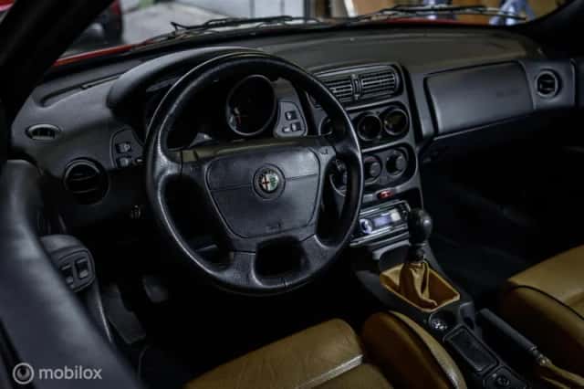 Alfa Romeo Spider (1996) thumbnail 5