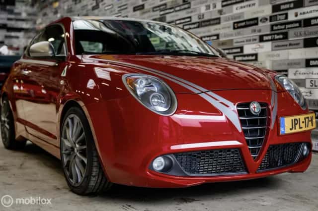Alfa Romeo Mito (2013) thumbnail 2