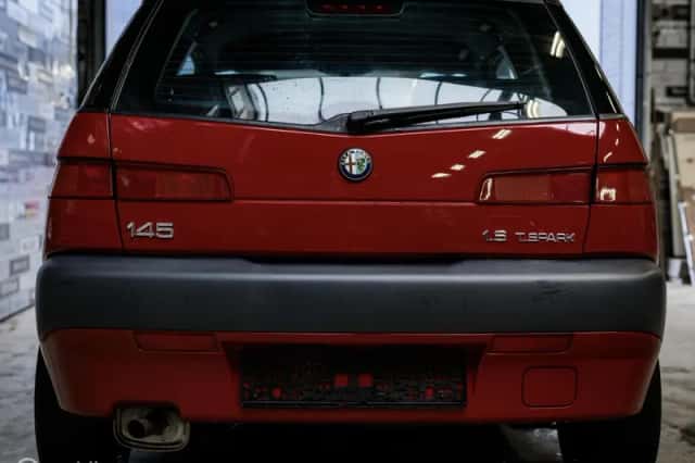 Alfa Romeo 145 (1997) thumbnail 4