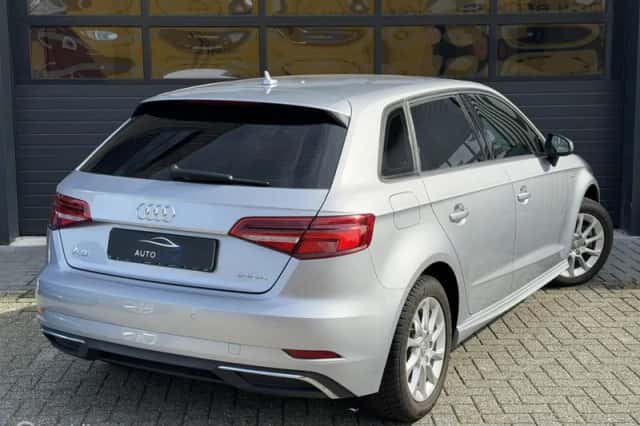 Audi A3 (2018) thumbnail 4