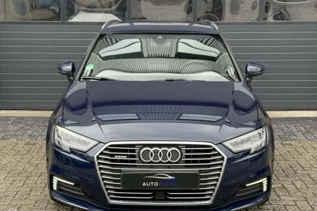 Audi A3 (2017) thumbnail 2
