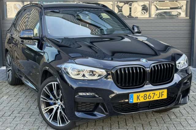 BMW X3 (2021) thumbnail 3