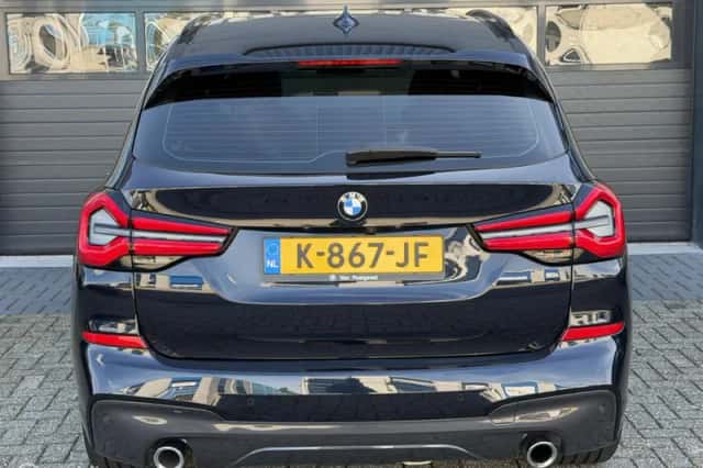 BMW X3 (2021) thumbnail 5