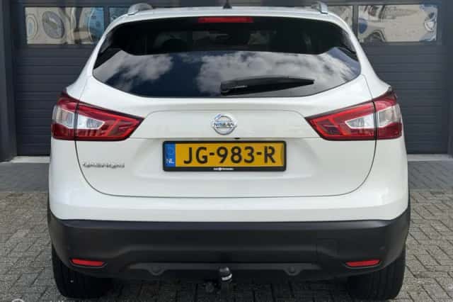 Nissan Qashqai (2016) thumbnail 6