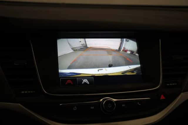 Opel Astra (2021) thumbnail 6