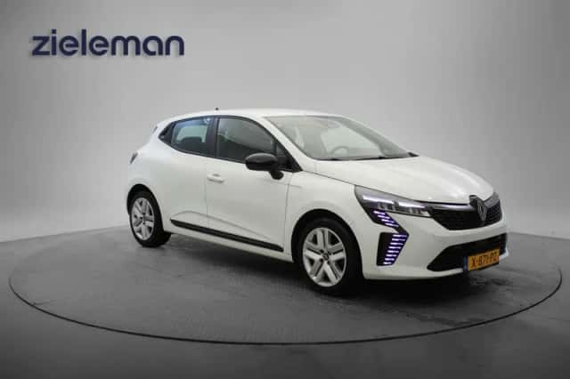 Renault Clio (2024) thumbnail 1