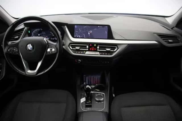 BMW 1-Serie (2022) thumbnail 2