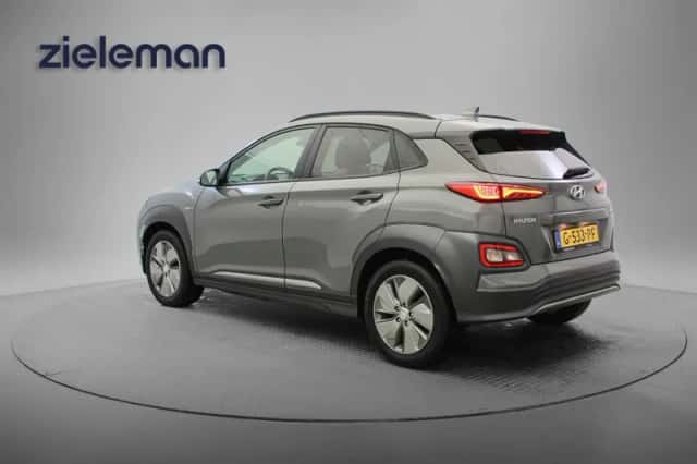 Hyundai Kona (2019) thumbnail 4