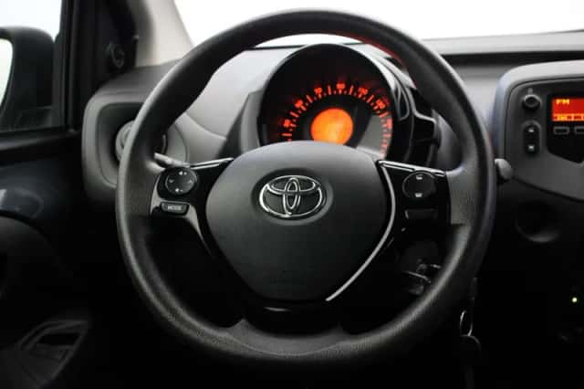 Toyota Aygo (2020) thumbnail 6