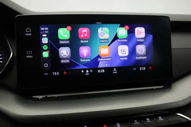 Škoda Octavia (2023) thumbnail 6