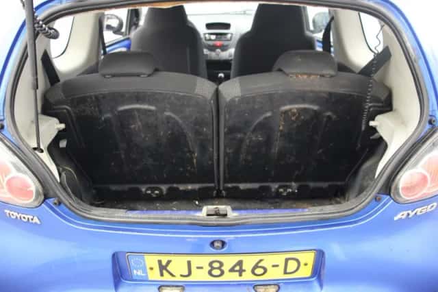 Toyota Aygo (2009) thumbnail 6