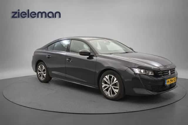 Peugeot 508 (2022) thumbnail 1