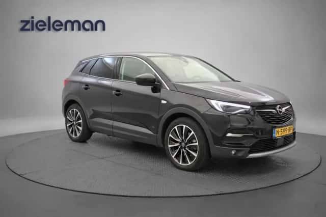 Opel Grandland (2021) thumbnail 1